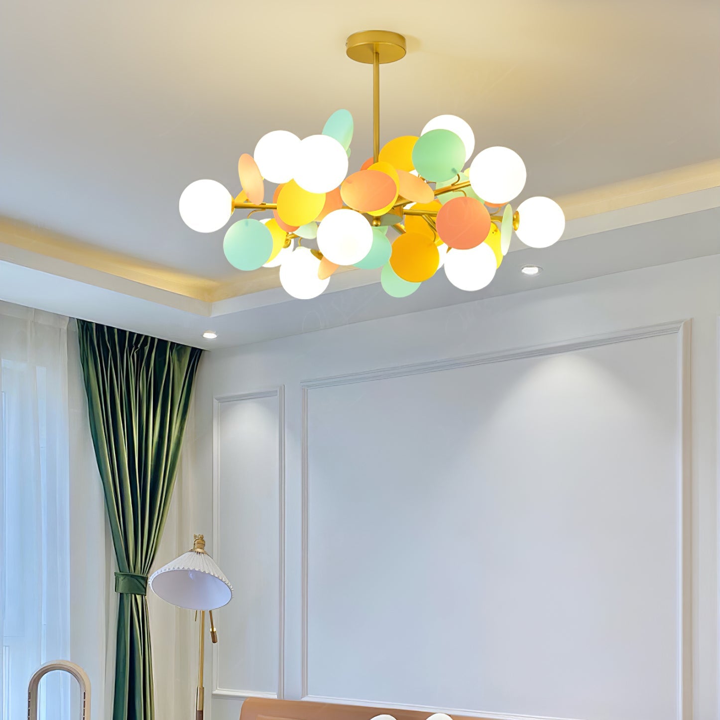 Lustra Chandelier Arbre Blanc Cassé à Huit Abat-jours Ouverts - Neutralighting