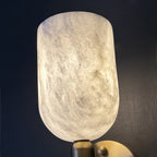 Lyphaia Applique Murale Moderne Minimaliste en Laiton et Albâtre - Neutralighting