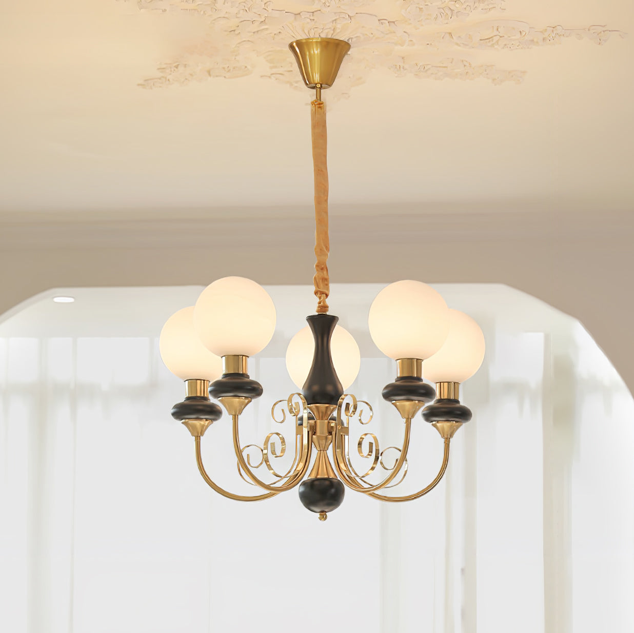 Lustra Chandelier Abat-jours Verts Bras Courbés en Or - Neutralighting