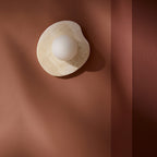 Lyvyneth Applique Murale Moderne Minimaliste en Onyx et Nopal - Neutralighting