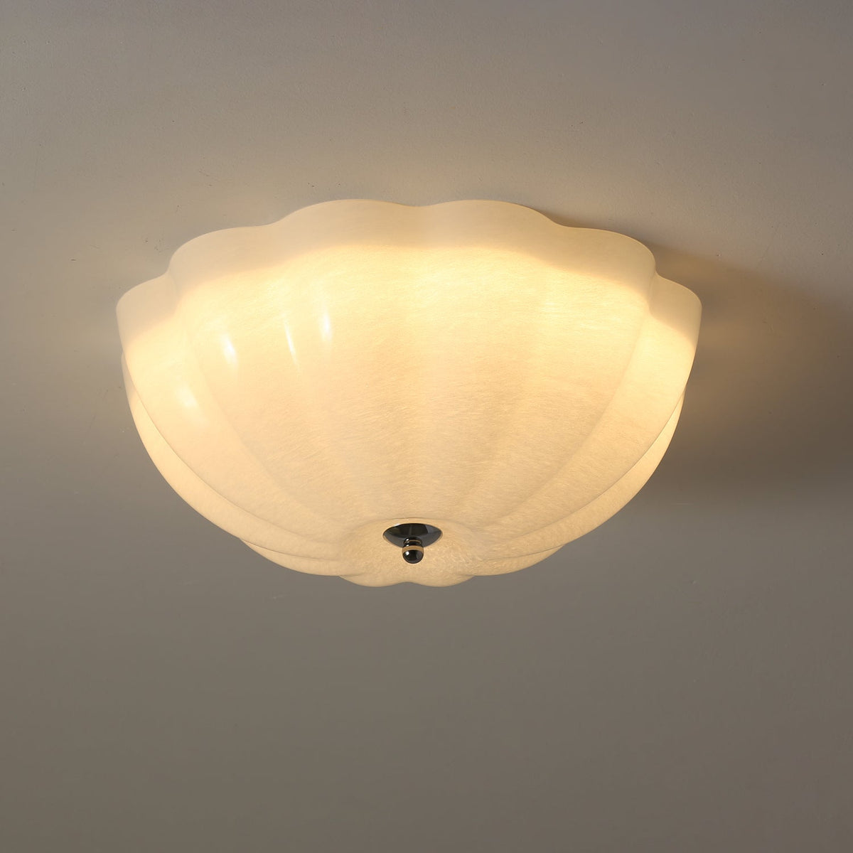 Uphaara Plafonnier en Verre Opale Coquillage Moderne - Neutralighting