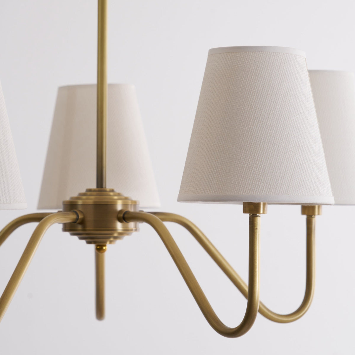Viraean Chandelier Industriel Vintage en Laiton et Tissu - Neutralighting