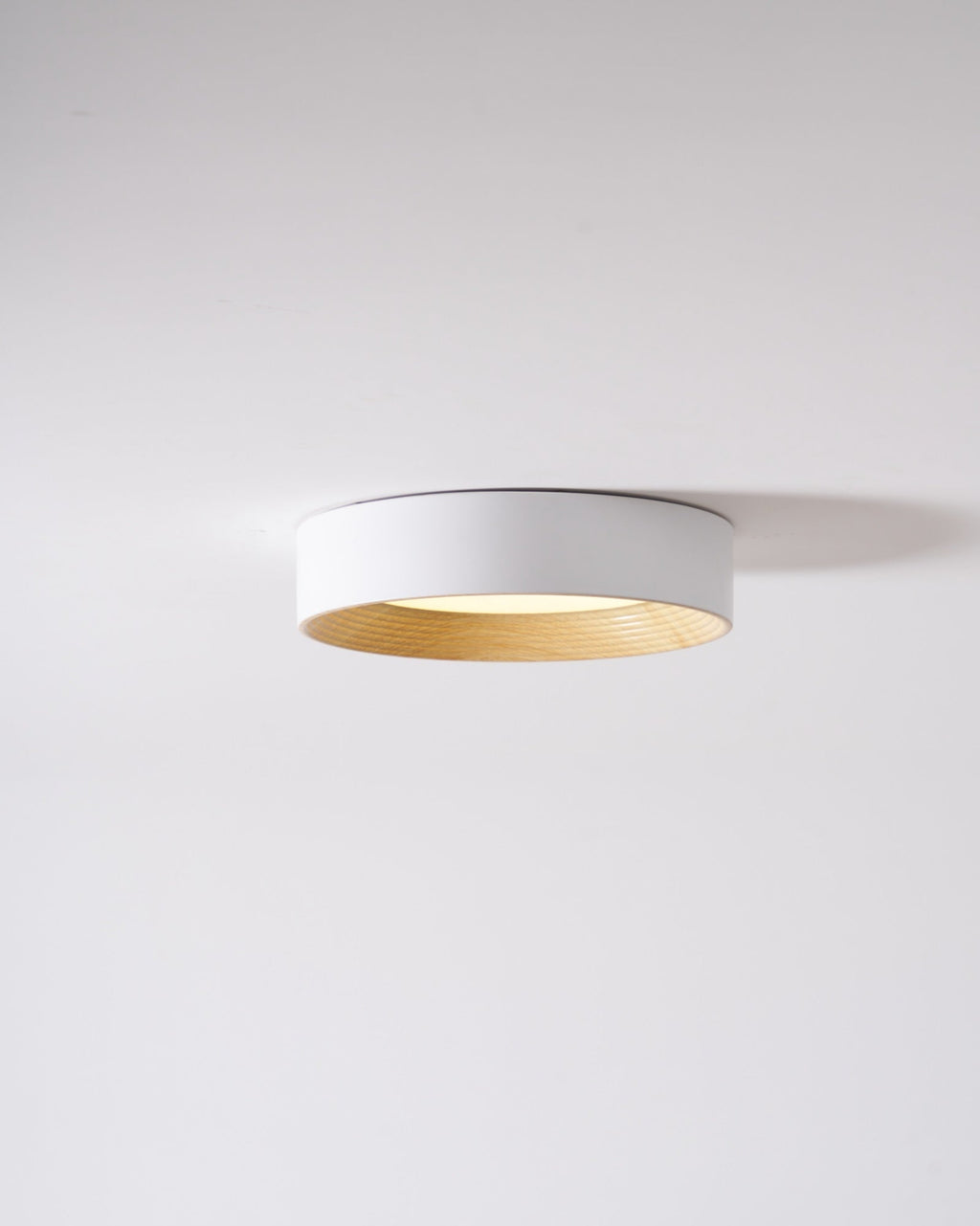 Solara Plafonnier Bois Anneau Minimaliste Réglable - Neutralighting