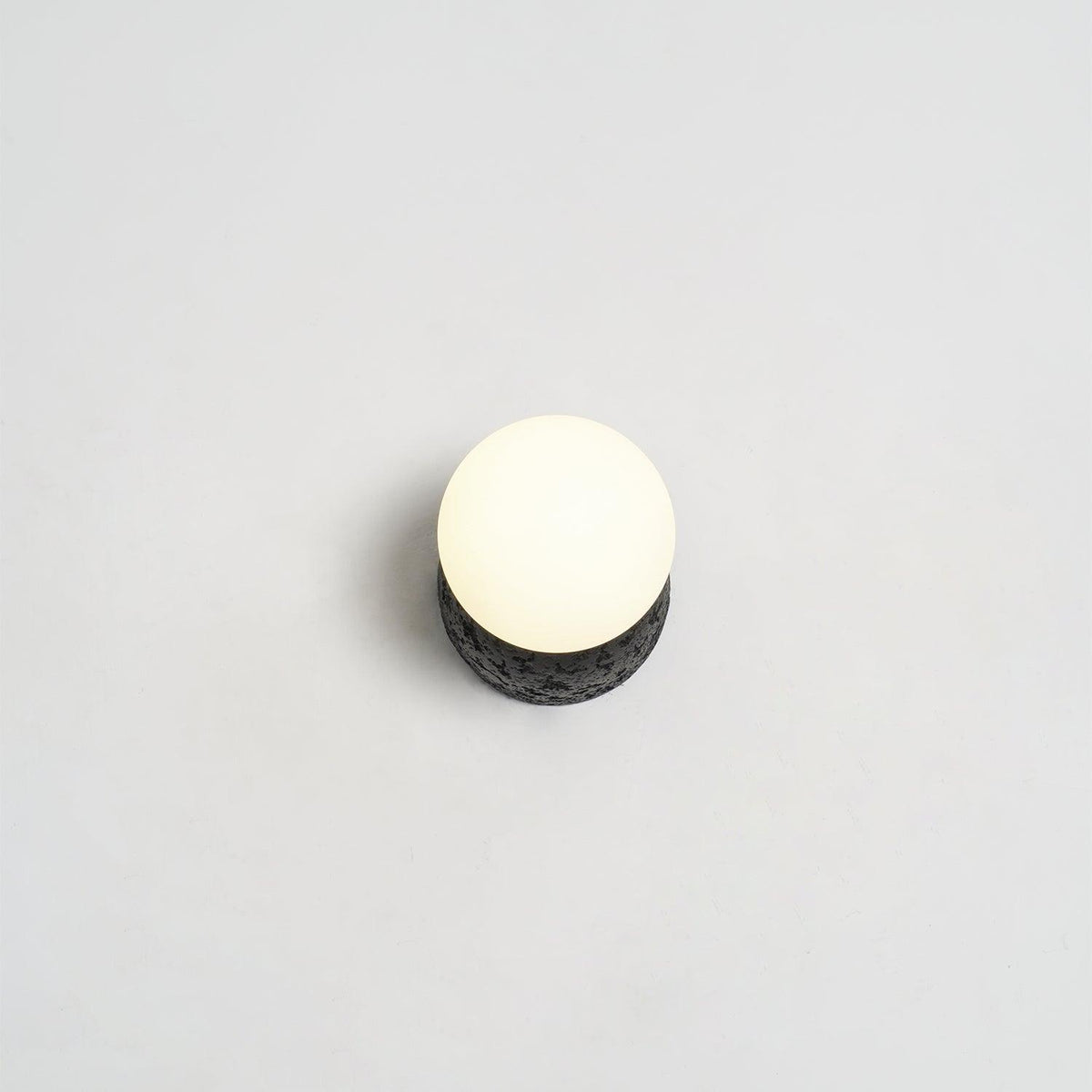 Lustra Applique Murale Béton Verre Opale - Neutralighting