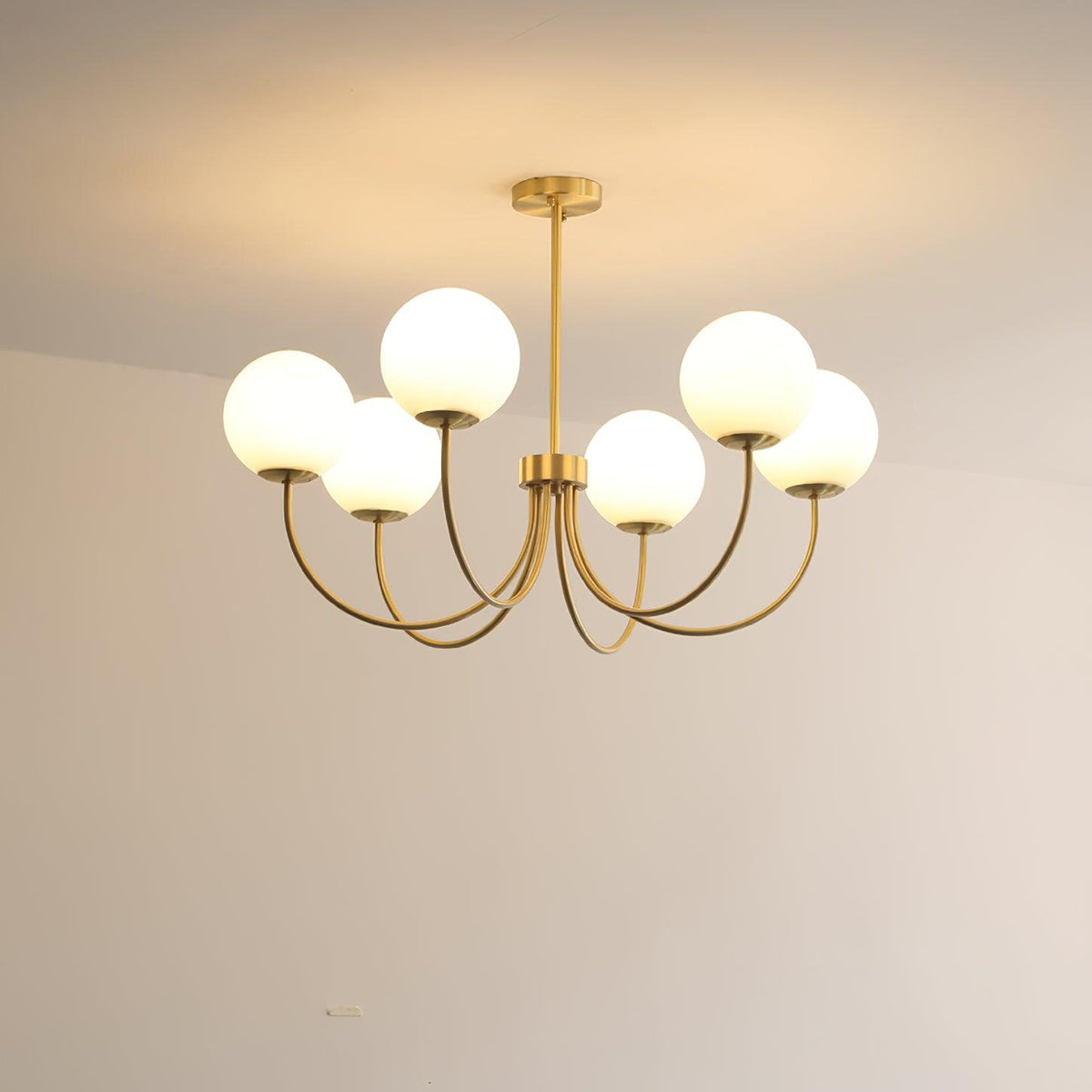 Lustra Chandelier Orillia Brass Globe Modern - Neutralighting