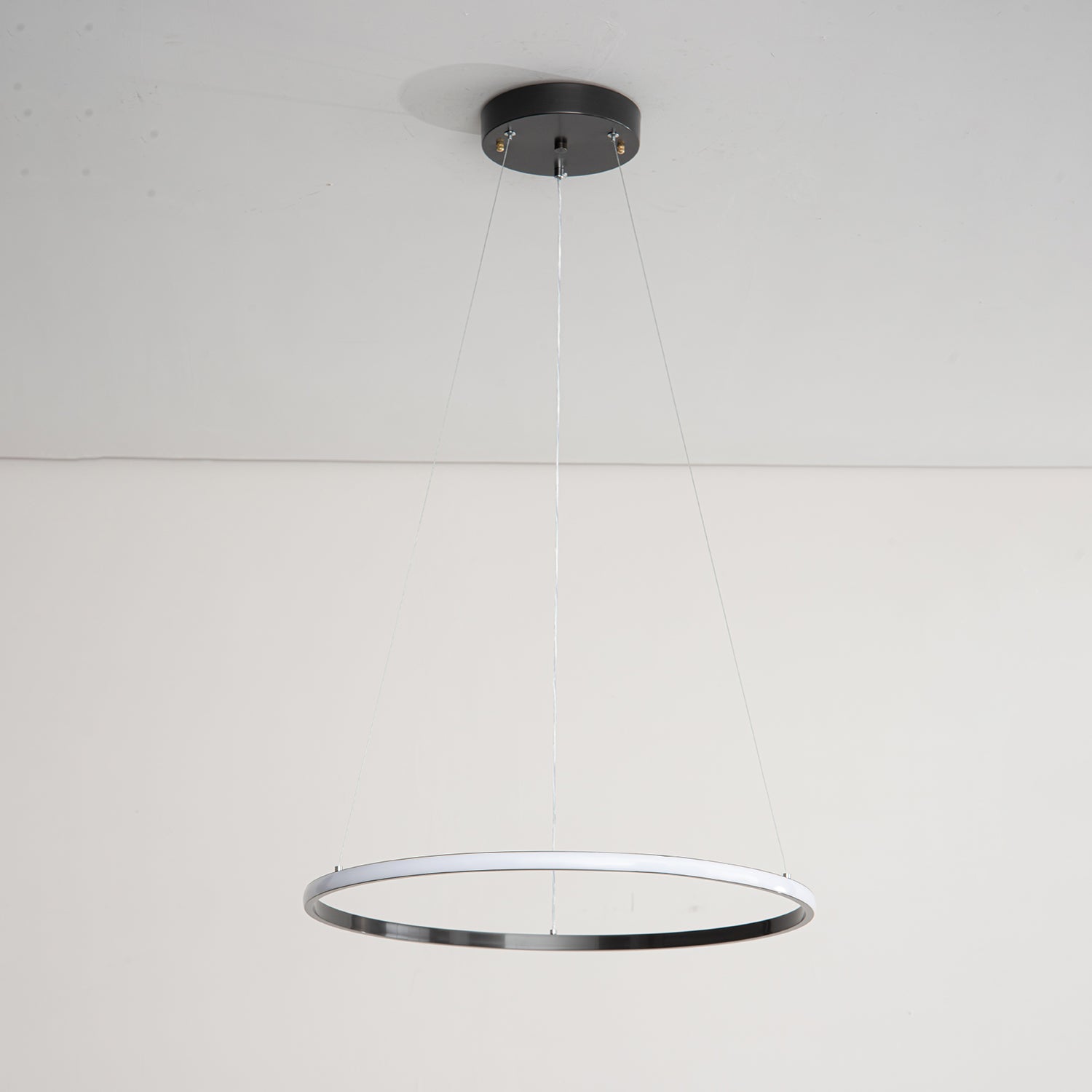 Arthaila Chandelier Anneaux Modernes Minimalistes en Laiton - Neutralighting