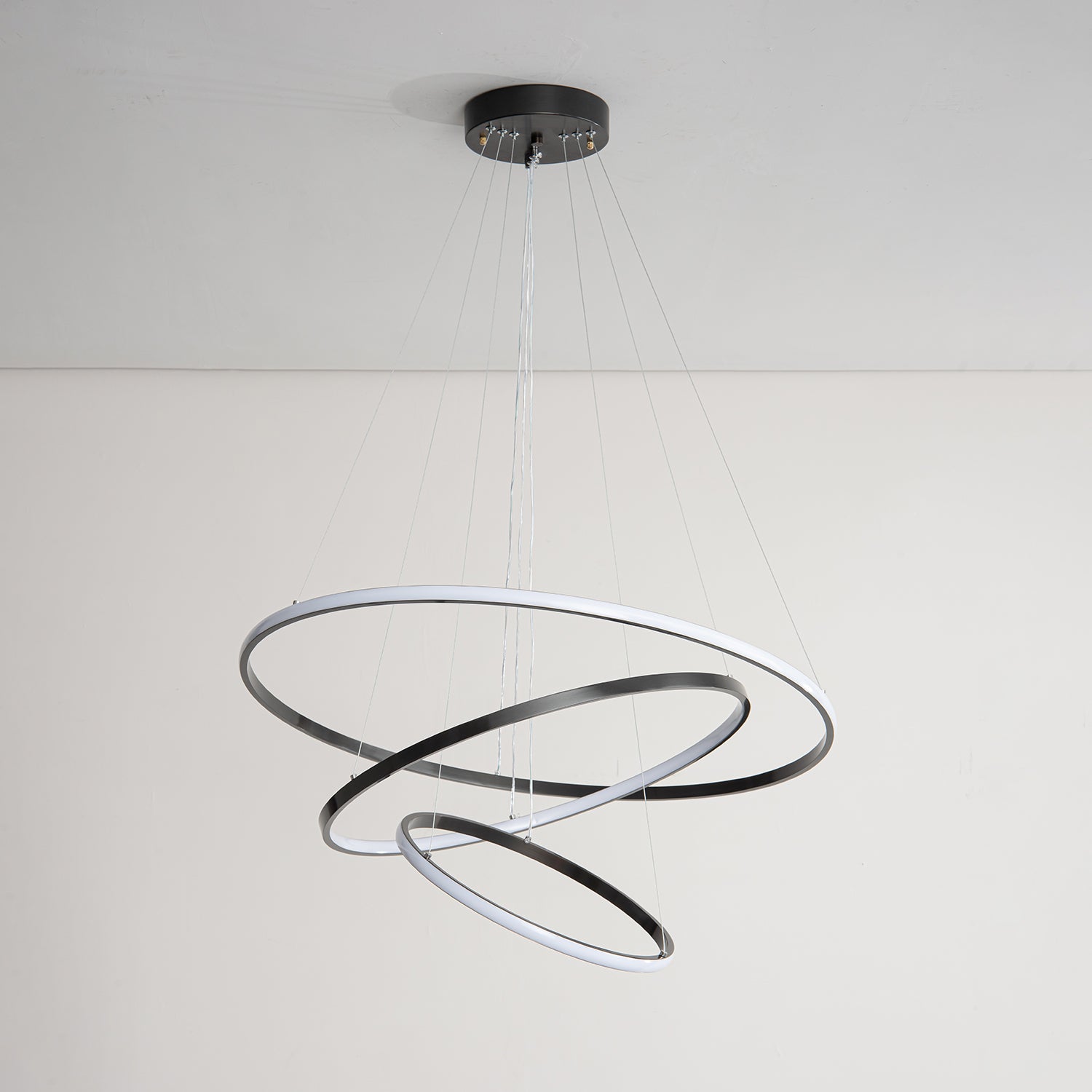 Arthaila Chandelier Anneaux Modernes Minimalistes en Laiton - Neutralighting