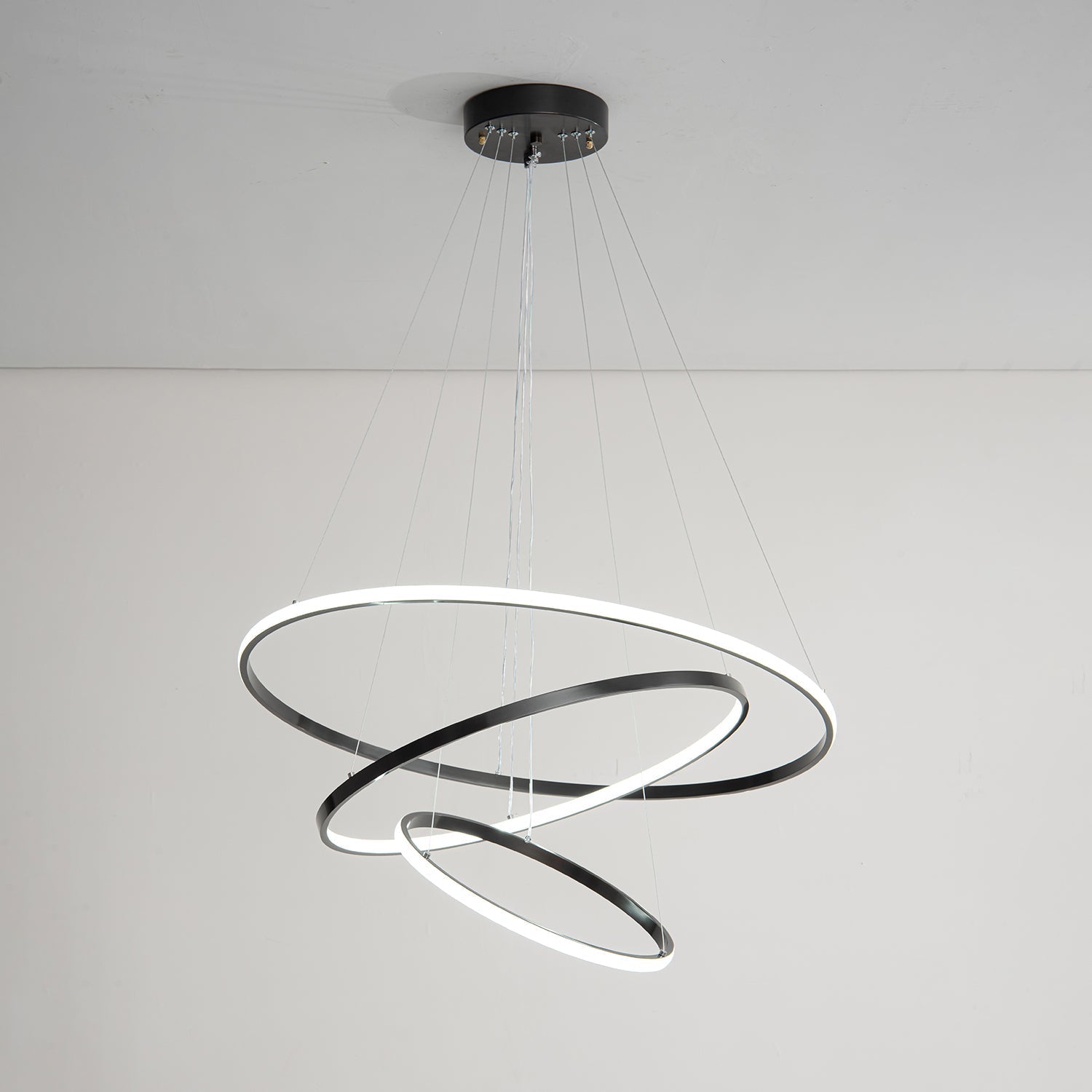 Arthaila Chandelier Anneaux Modernes Minimalistes en Laiton - Neutralighting