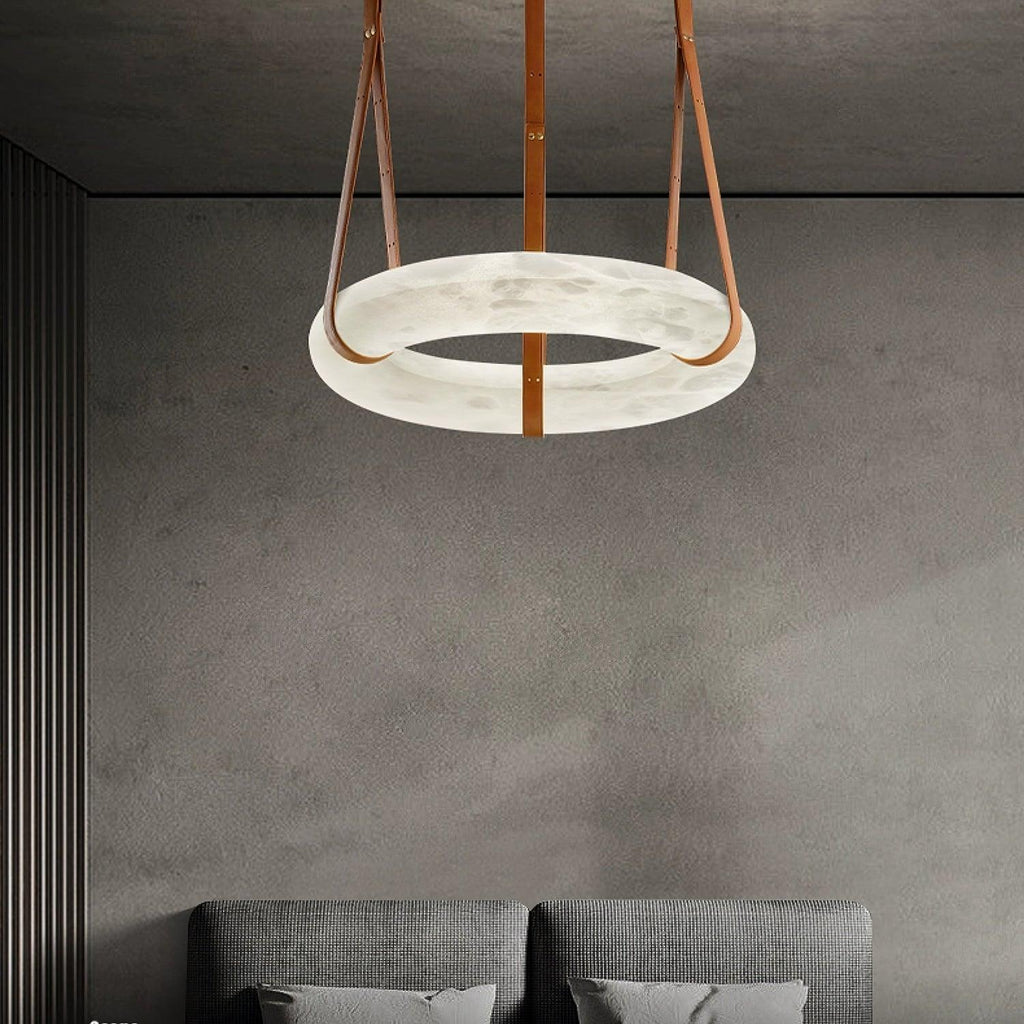 Luste Chandeliers en Albâtre Anneau Sangle en Cuir Version A - Neutralighting