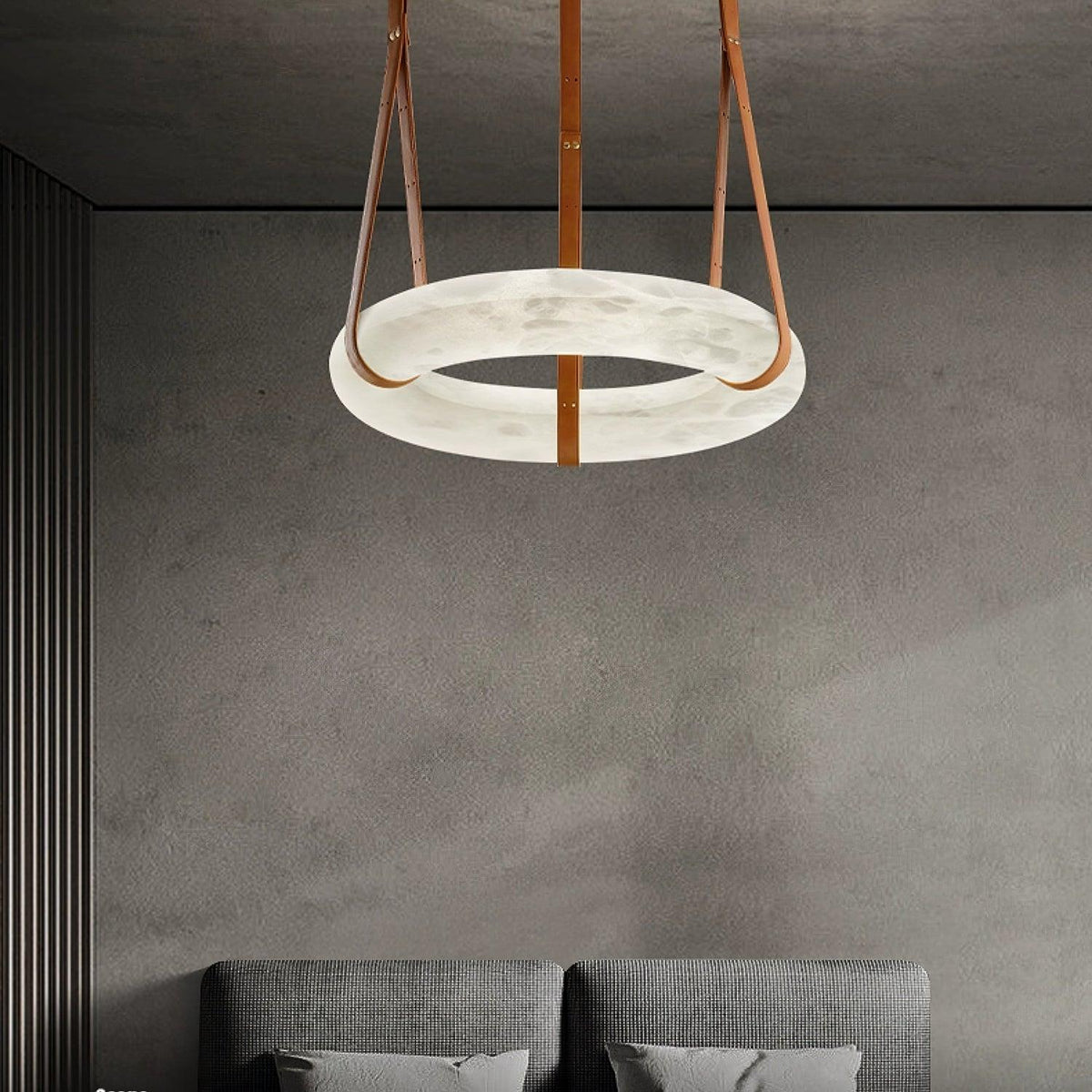 Luste Chandeliers en Albâtre Anneau Sangle en Cuir Version A - Neutralighting