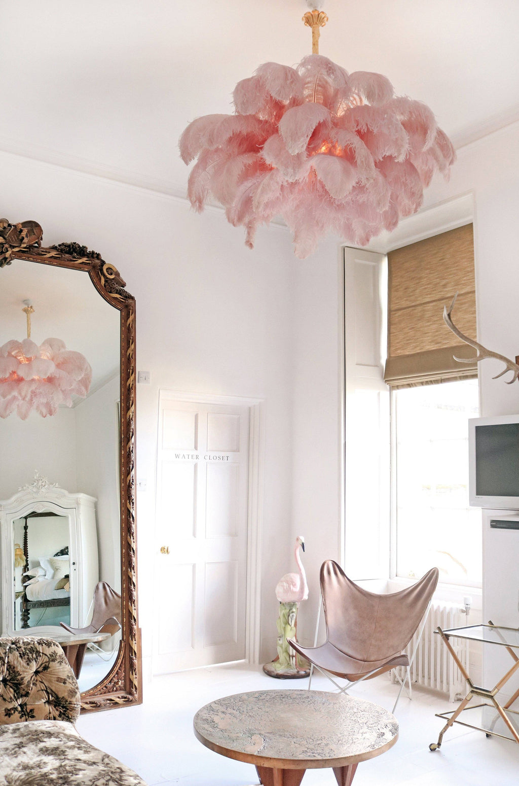 Lustra Chandelier Plume d'Autruche Grand Pied en Laiton - Neutralighting