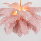 Lustra Chandelier Plume d'Autruche Grand Pied en Laiton - Neutralighting