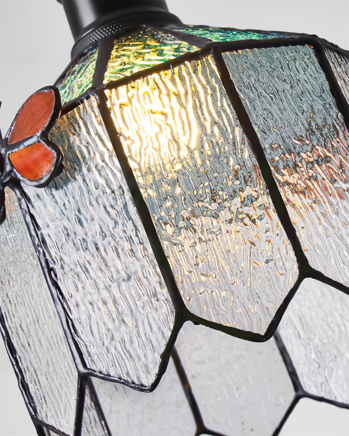 Tiffany Suspension Papillon Verre Vintage - Neutralighting
