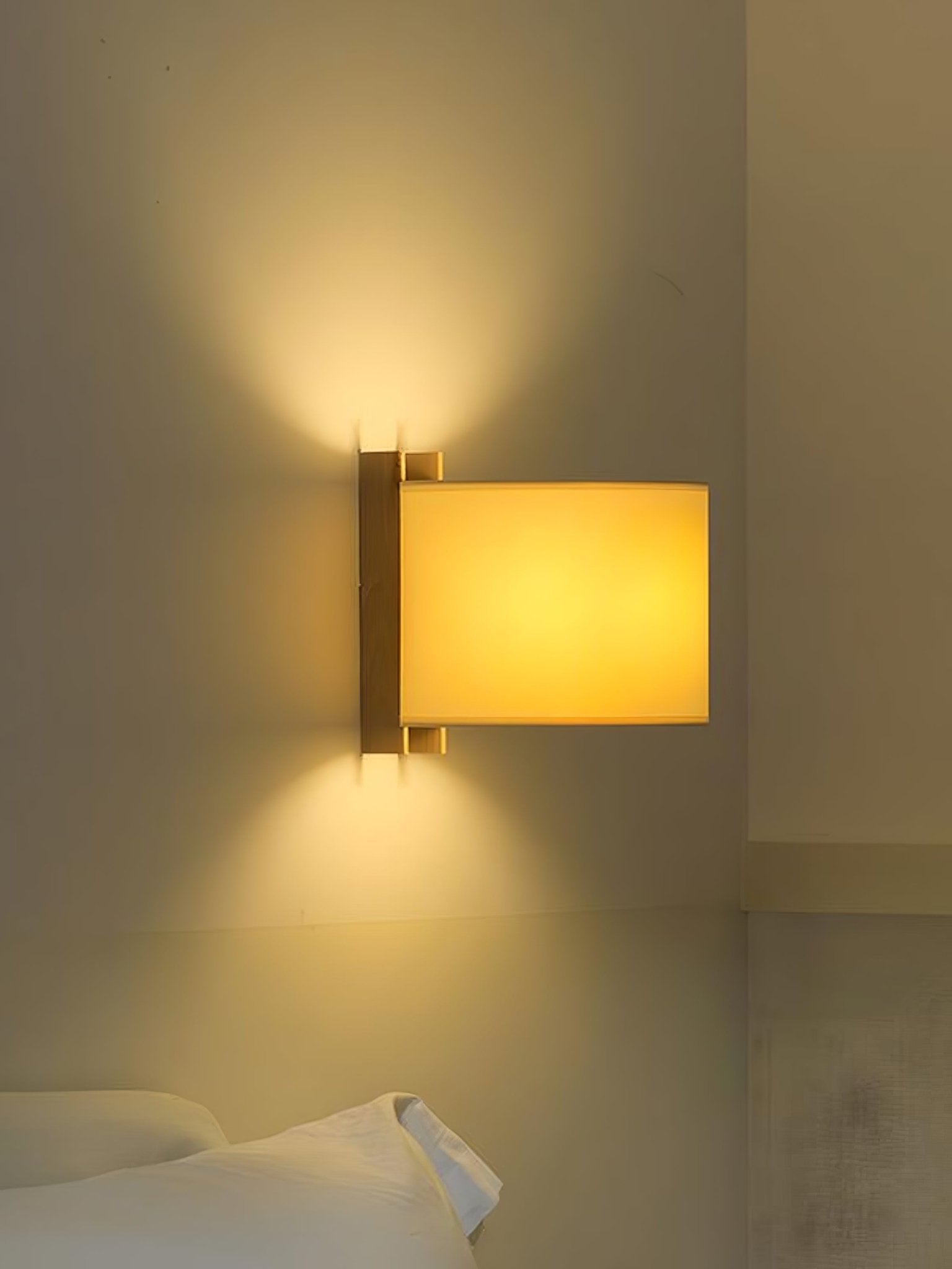 Aura Applique Murale Minimaliste en Tissu - Neutralighting