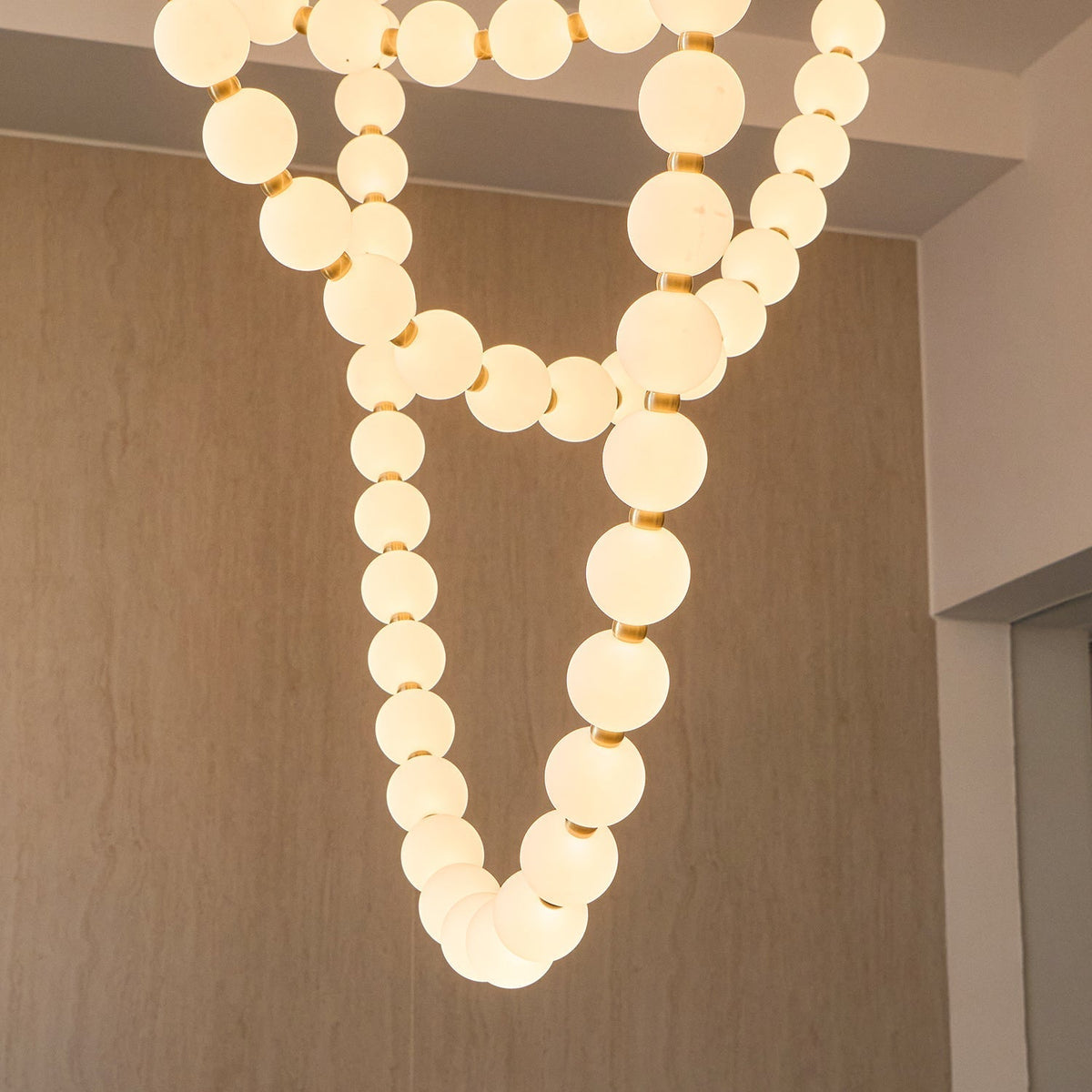 Zalvarin Chandelier Sputnik en Laiton - Neutralighting