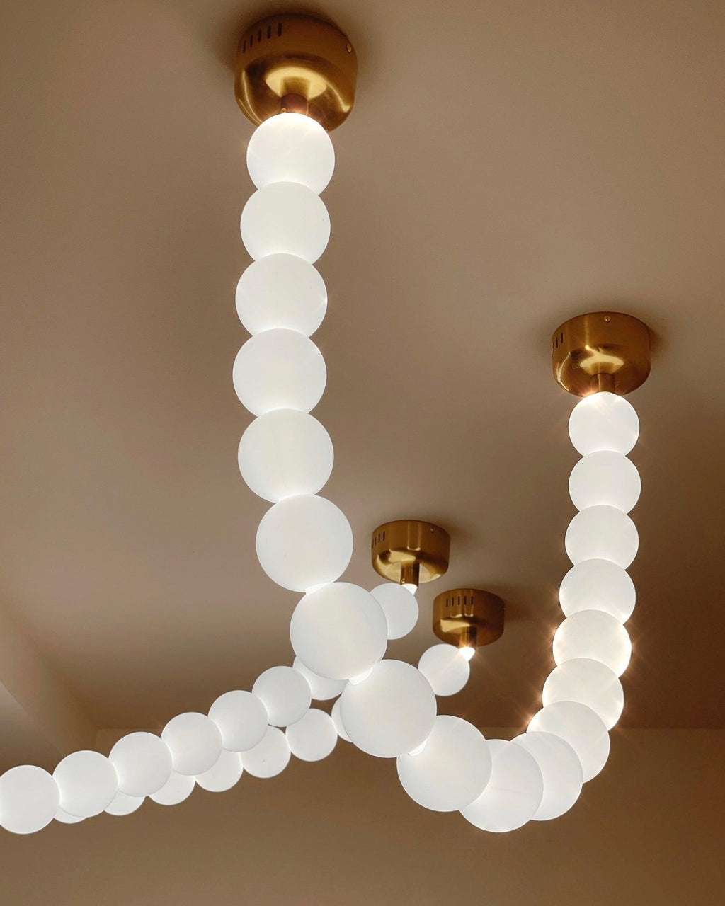 Zalvarin Chandelier Sputnik en Laiton - Neutralighting