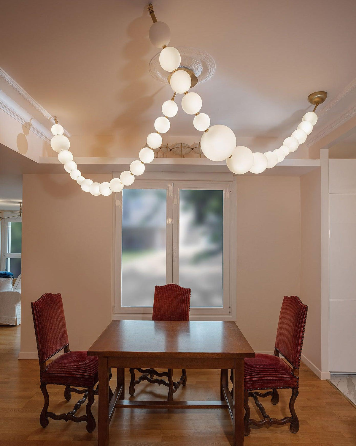 Petal Chandelier Collier de Perles Luxueux - Neutralighting