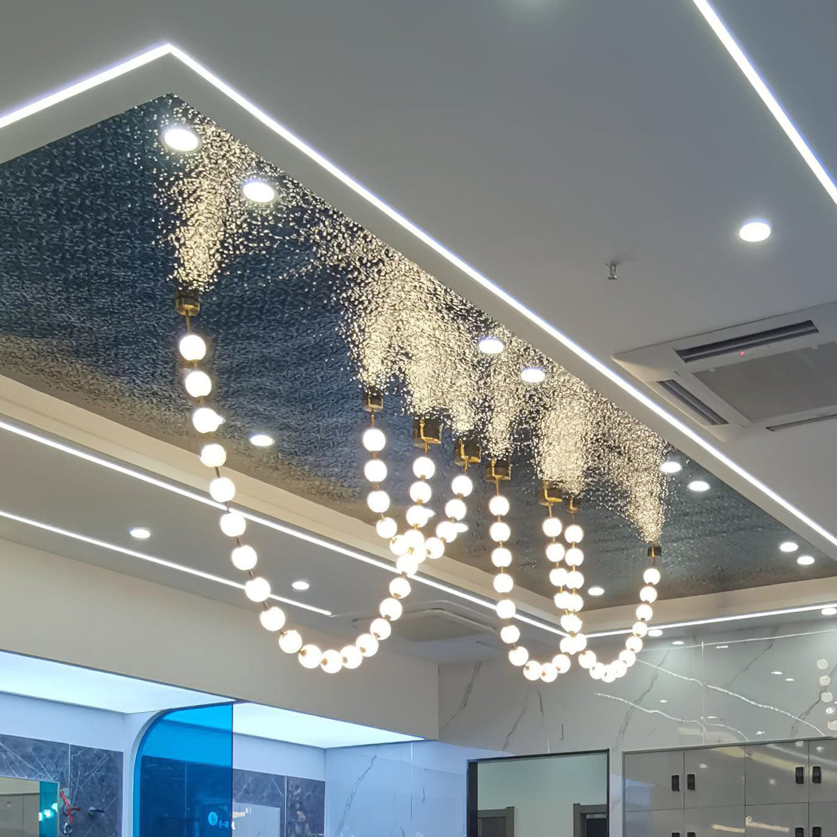 Petal Chandelier Collier de Perles Luxueux - Neutralighting