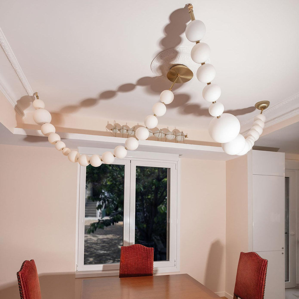 Petal Chandelier Collier de Perles Luxueux - Neutralighting