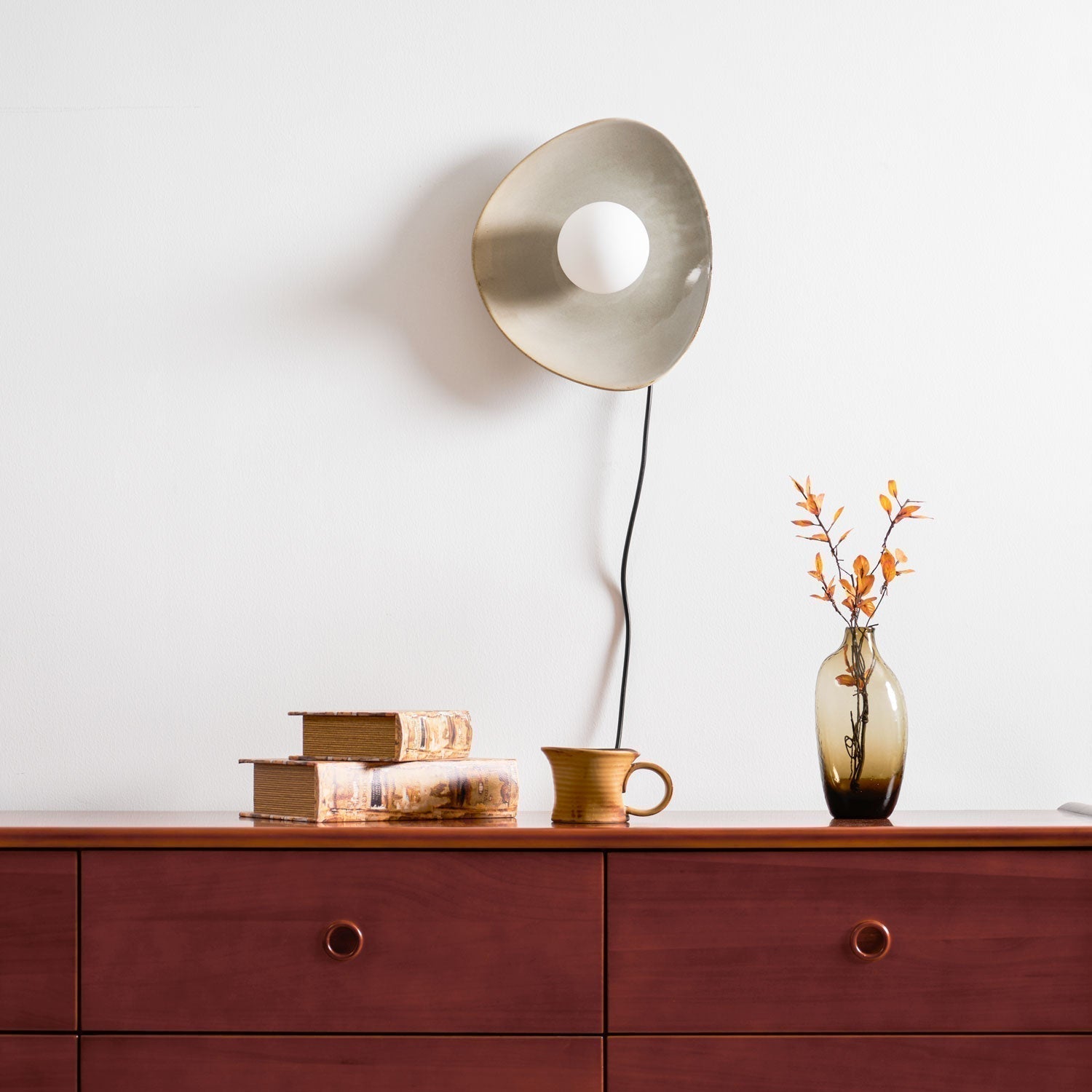 Nancy Pebble Disc Plug-in Ceramics Glass Wall Light - Neutralighting