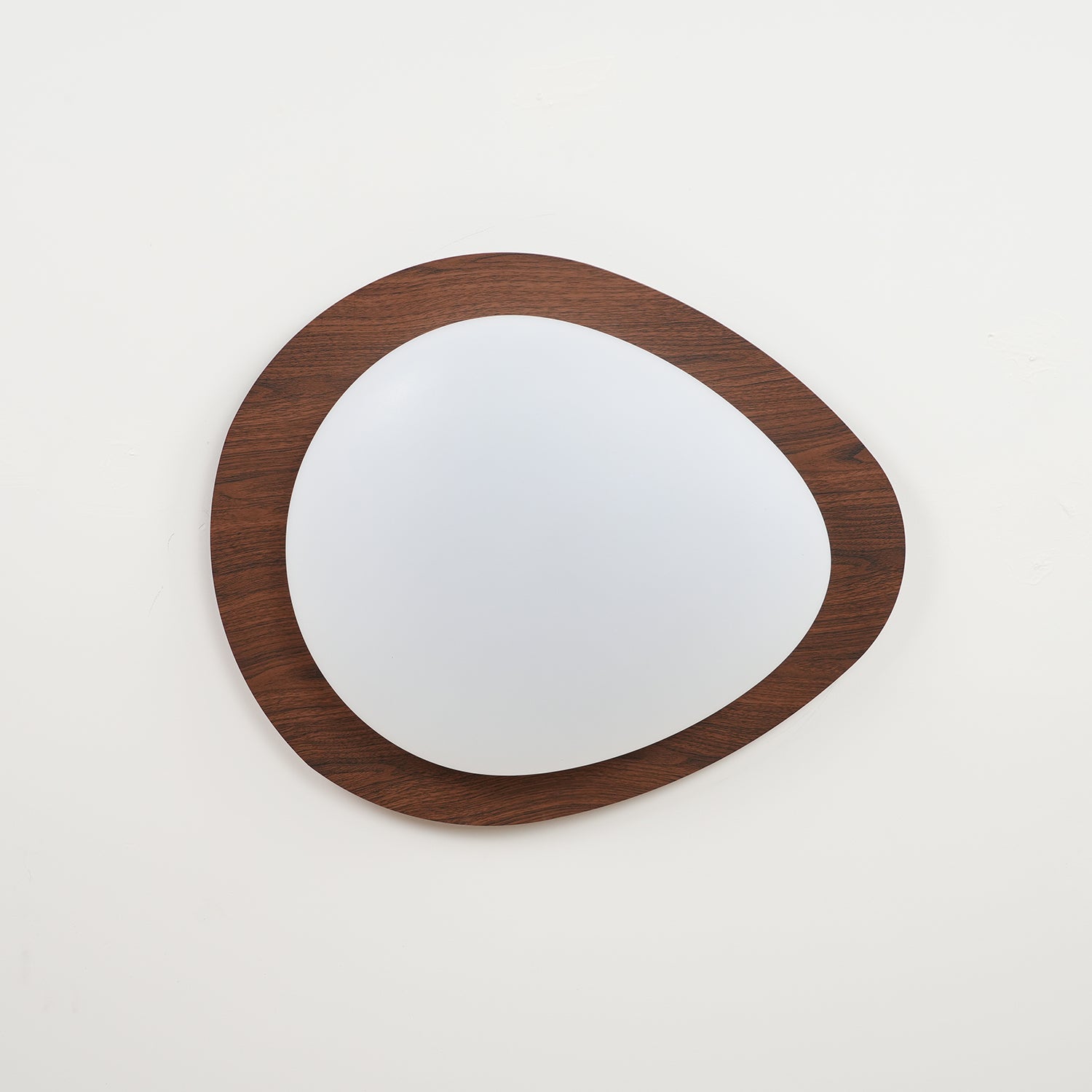 Solara Plafonnier Galet en Noyer Acrylique LED - Neutralighting