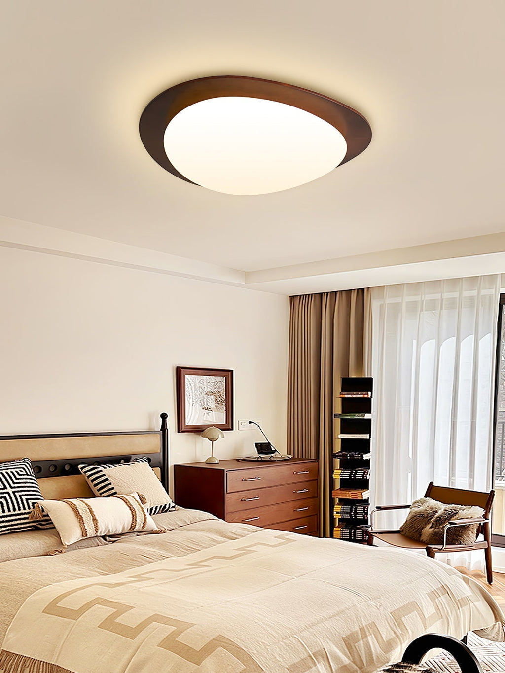 Lustra Ceiling Light Wooden Walnut Pebble - Neutralighting