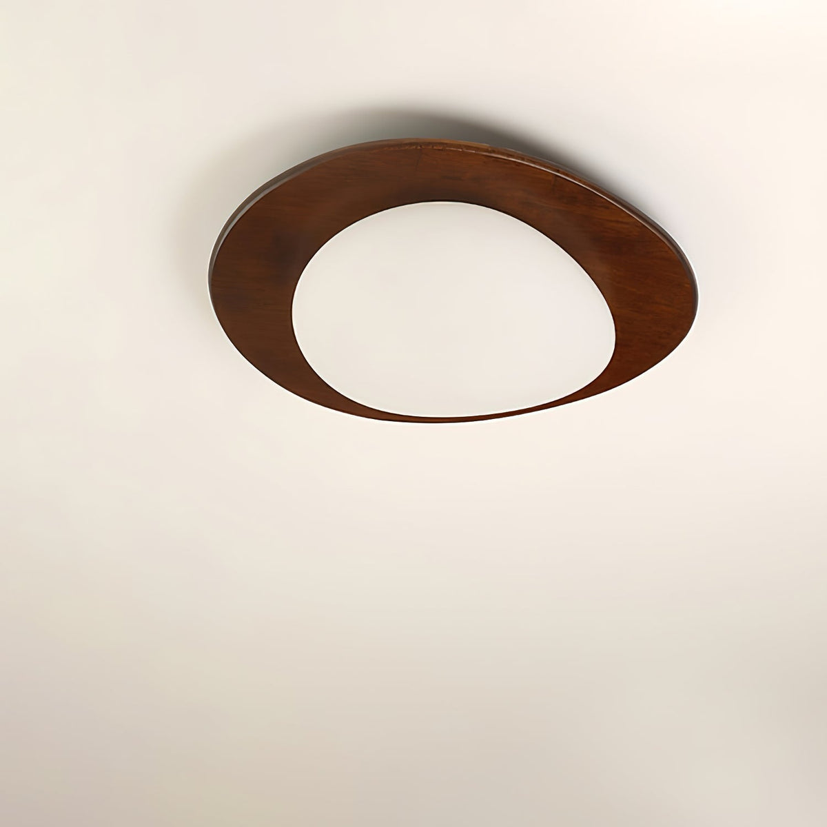 Lustra Ceiling Light Wooden Walnut Pebble - Neutralighting