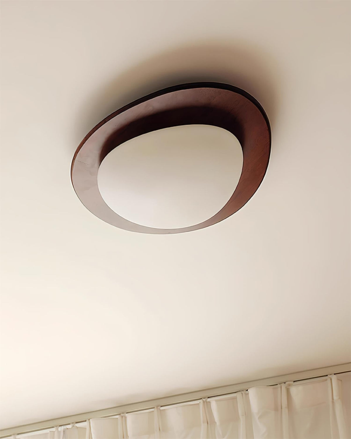 Lustra Ceiling Light Wooden Walnut Pebble - Neutralighting