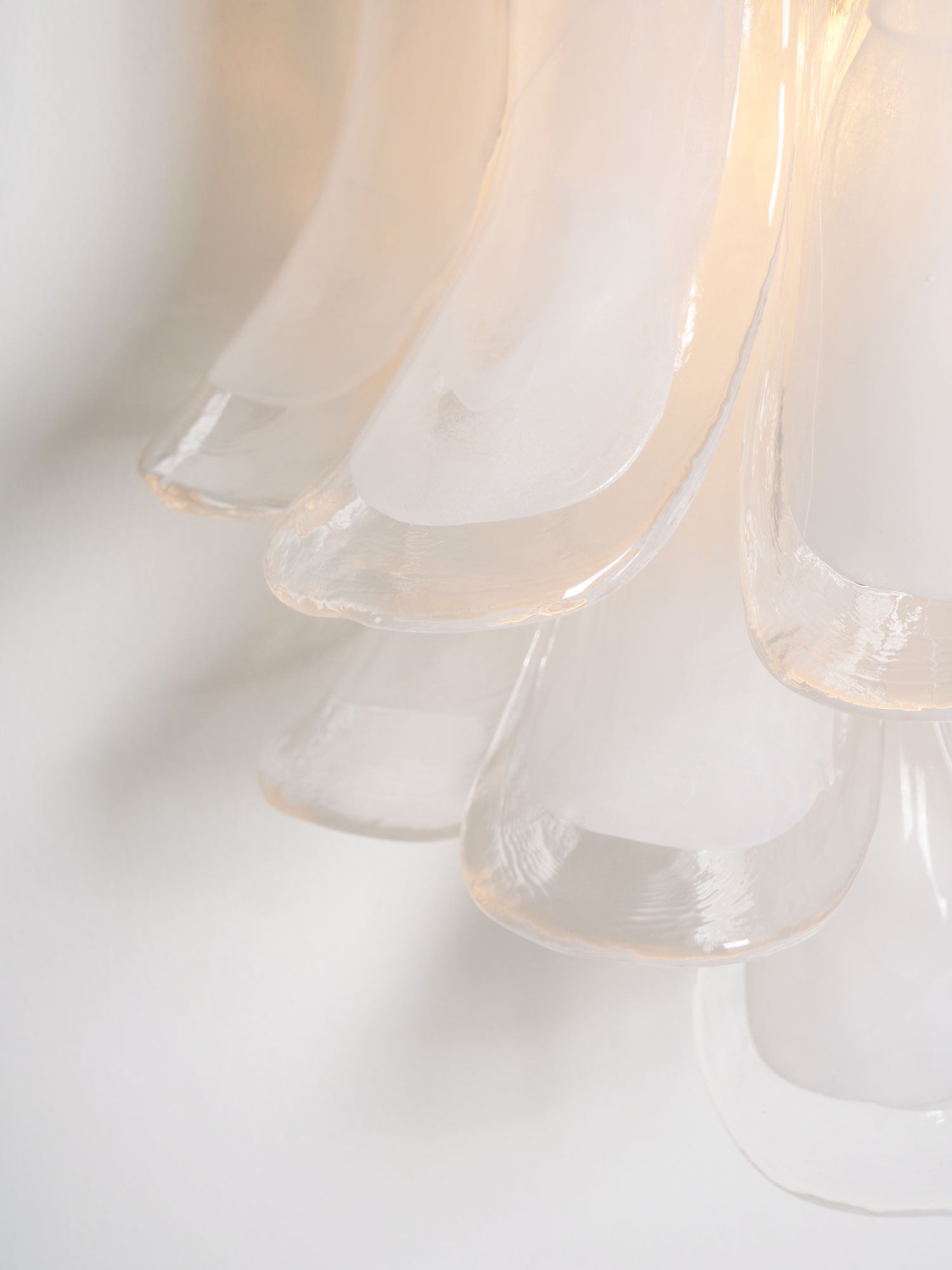 Aurora Luminaire Mural Pétale Forme Verre Vintage Artistique - Neutralighting