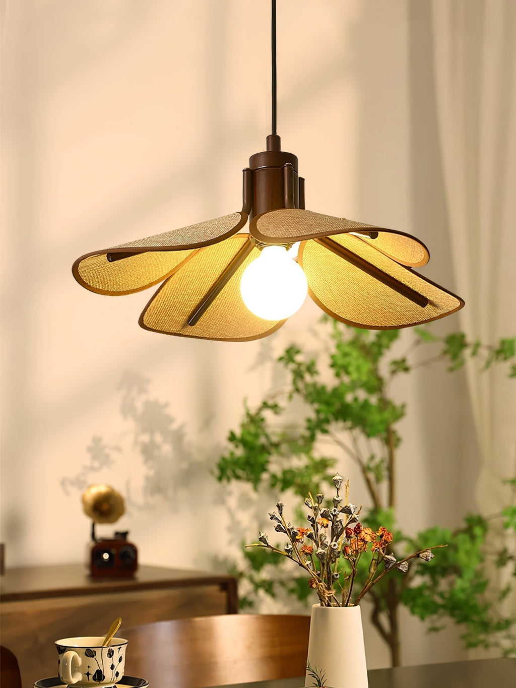 Utalion Traditionnel Pétale Floraison Bois Tissu Pendentif Lumière - Neutralighting