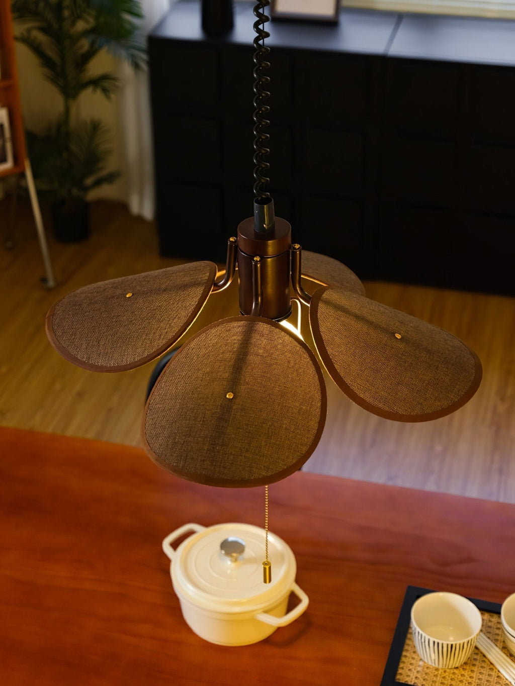 Utalion Traditionnel Pétale Floraison Bois Tissu Pendentif Lumière - Neutralighting