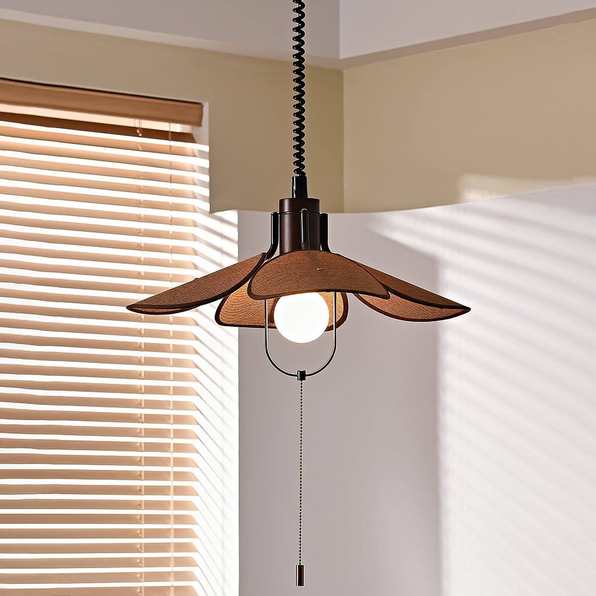 Utalion Traditionnel Pétale Floraison Bois Tissu Pendentif Lumière - Neutralighting