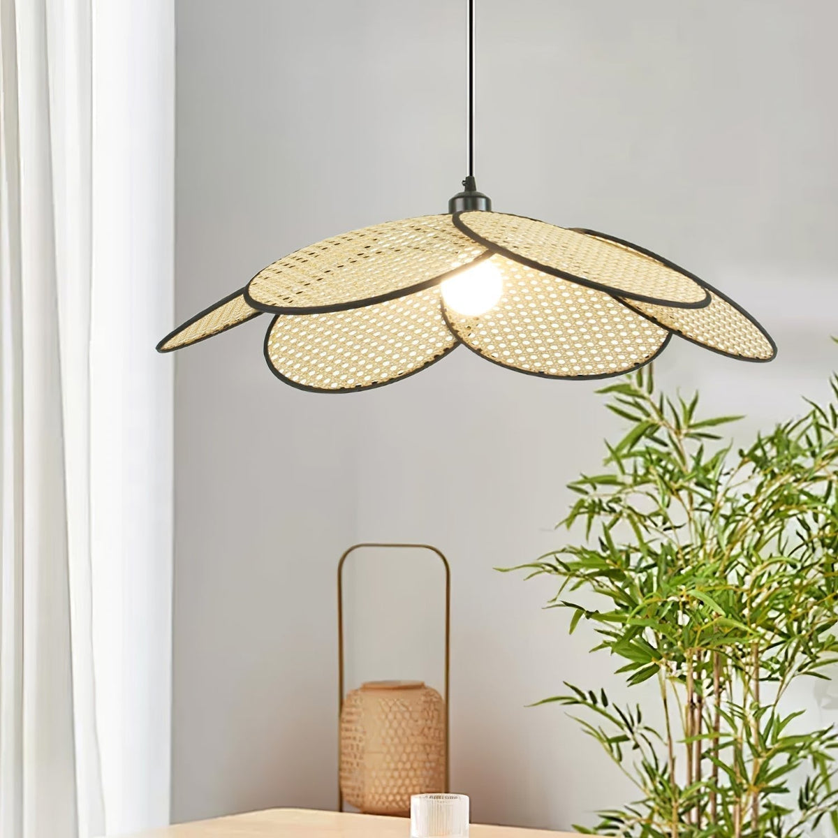 Vemarora Premium Élégance Pétales Rotin Tissu Pendentif Lampe - Neutralighting
