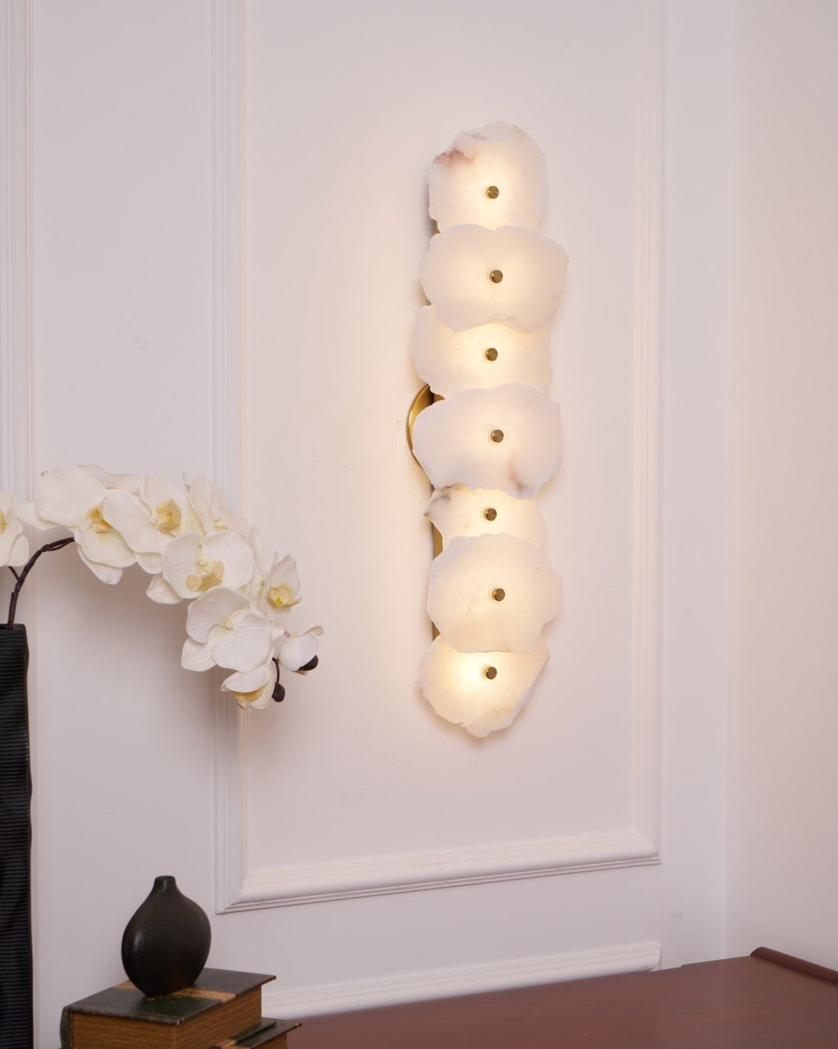 Alaeila Applique Murale en Albâtre avec Rameau Floral - Neutralighting