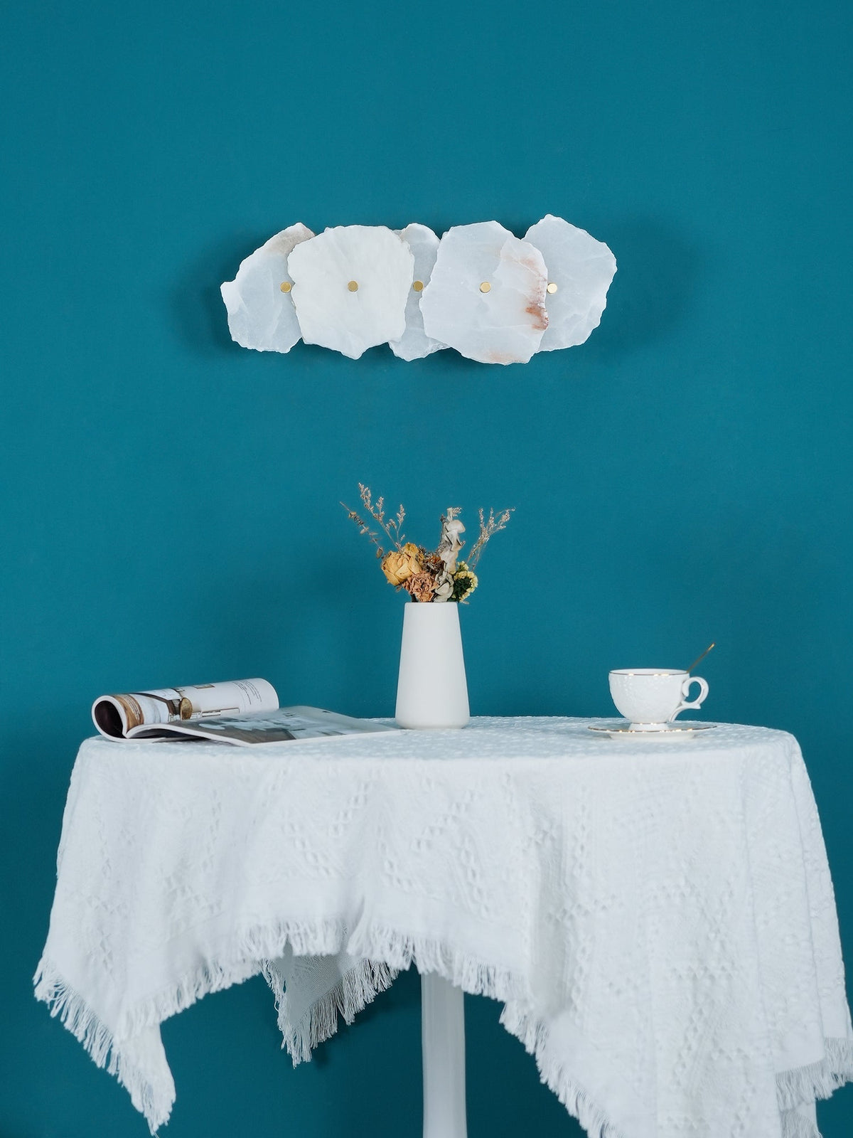 Alaeila Applique Murale en Albâtre avec Rameau Floral - Neutralighting