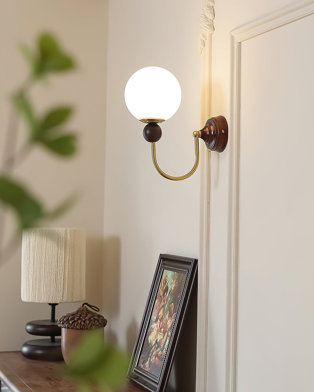 Pittock Applique Murale Globe - Neutralighting