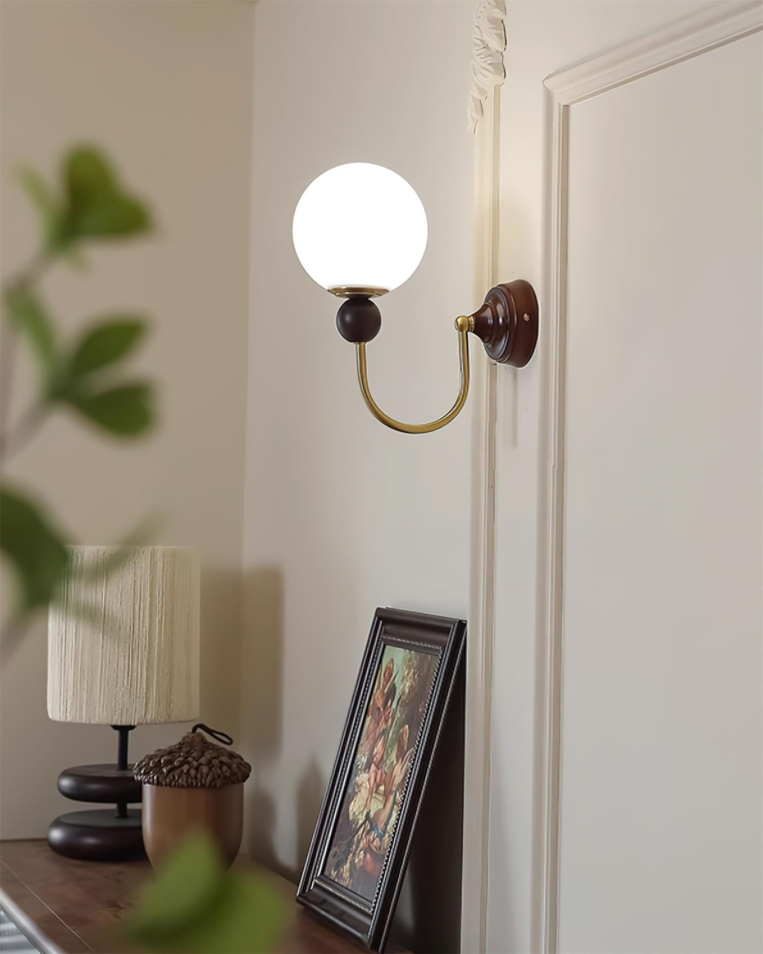 Pittock Applique Murale Globe - Neutralighting