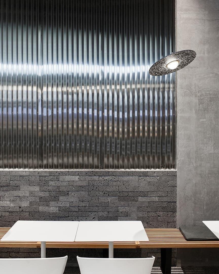 Lustra Suspension Planet pour Salon - Neutralighting
