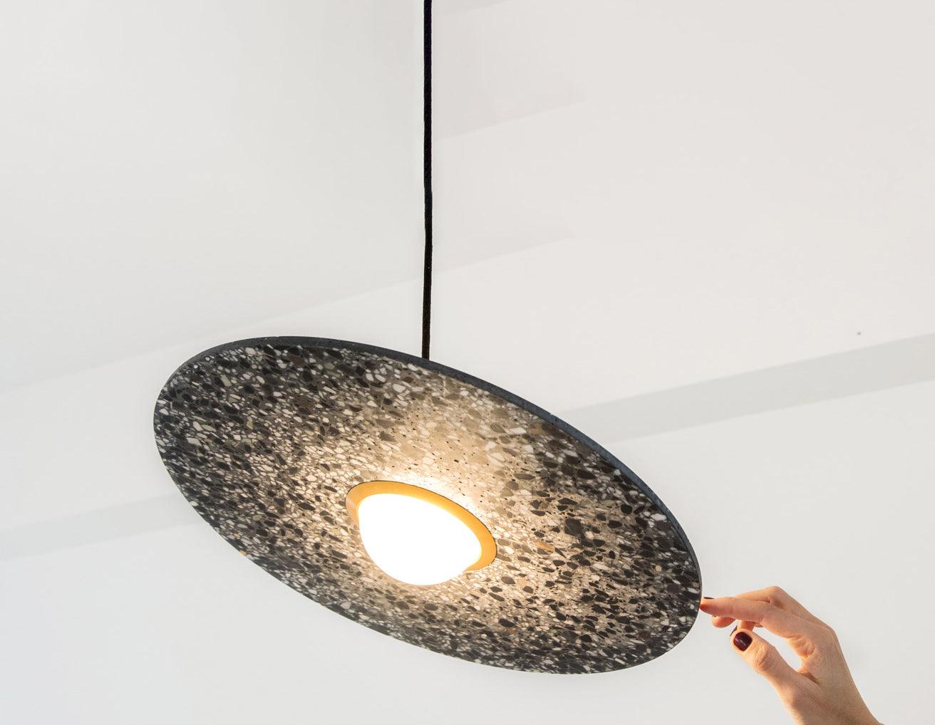 Lustra Suspension Planet pour Salon - Neutralighting