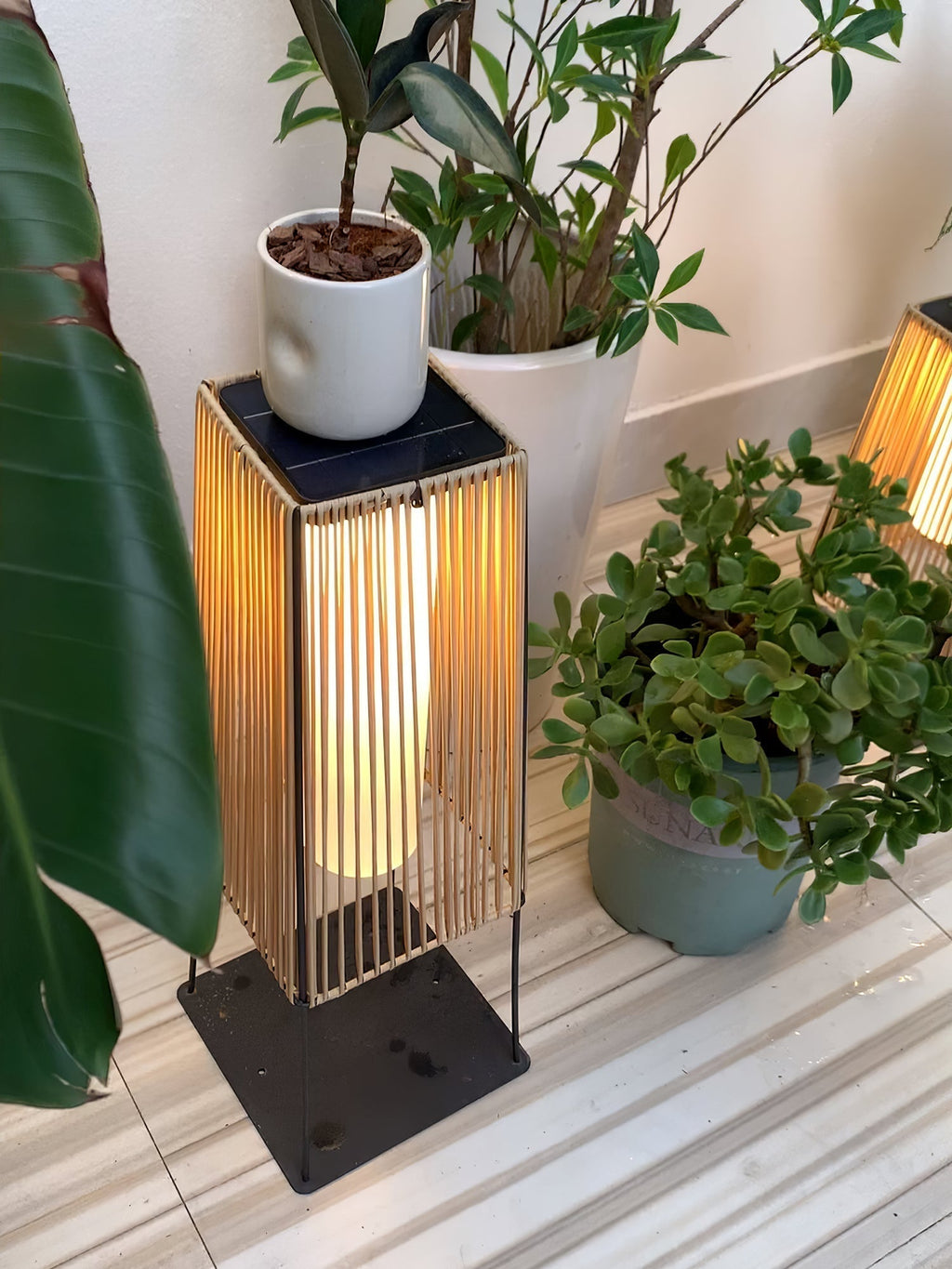 Adrian Applique d’Extérieur Moderne Élégante - Neutralighting