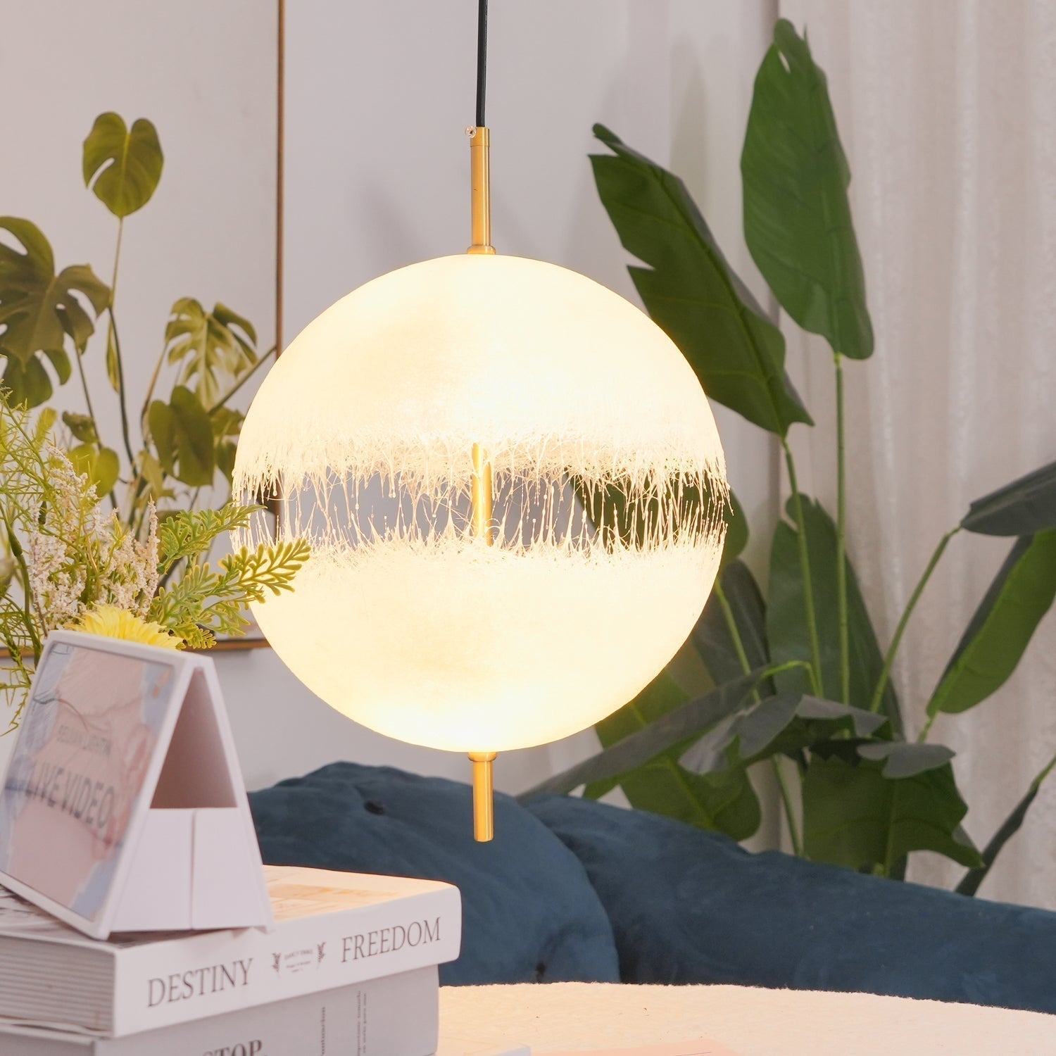 Bravura Futuristic Pendant Lamp - Neutralighting