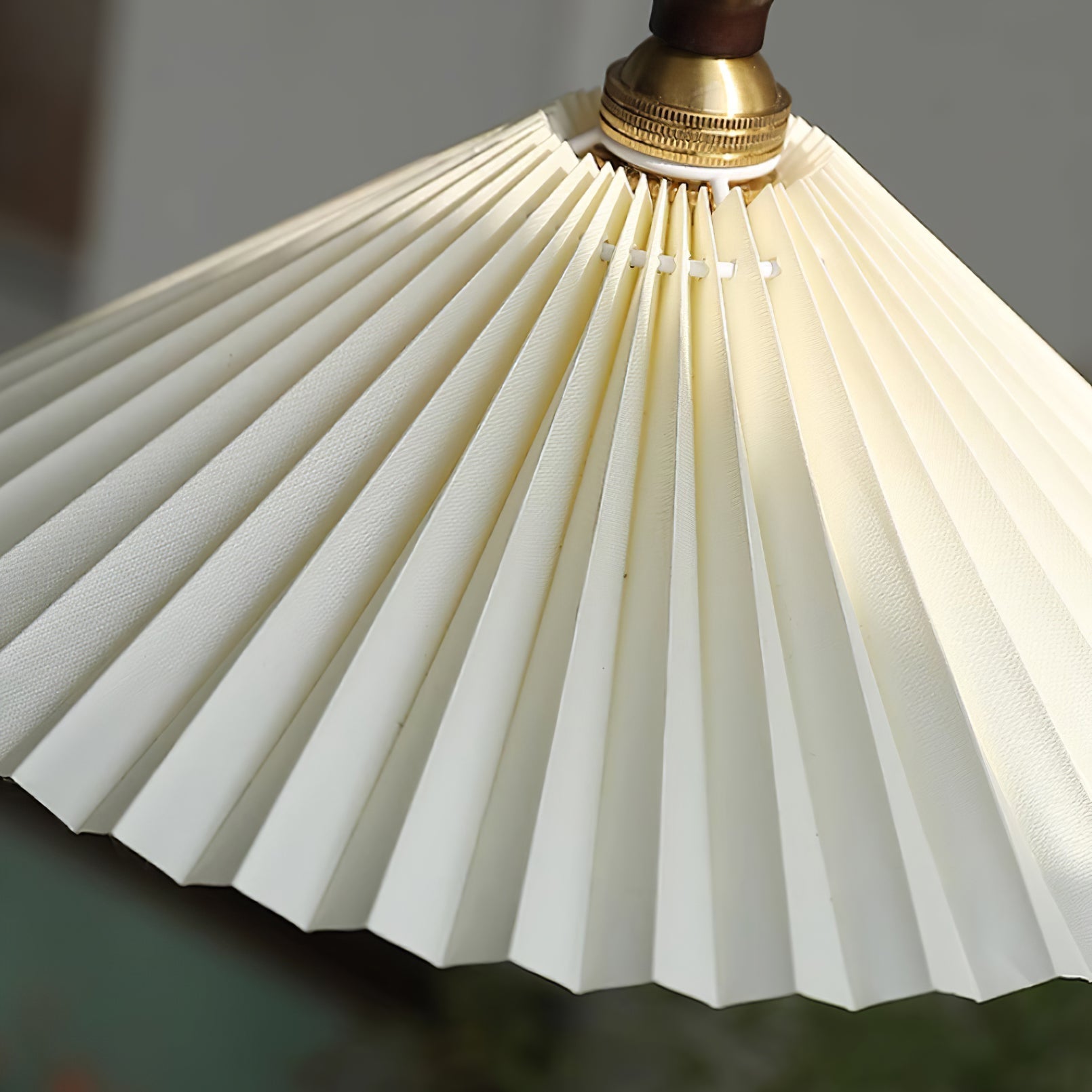 Eldora Lampe Pendante Bois à Brancher Plissé - Neutralighting