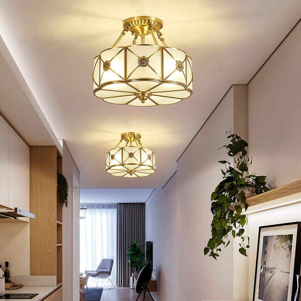 Solara Plafonnier Laiton Coquille Dépoli Classique - Neutralighting