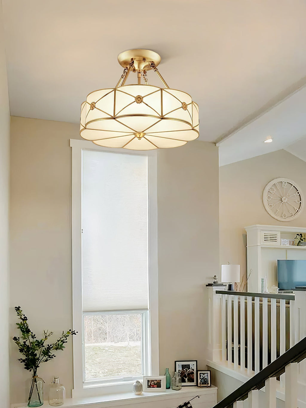 Solara Plafonnier Laiton Coquille Dépoli Classique - Neutralighting