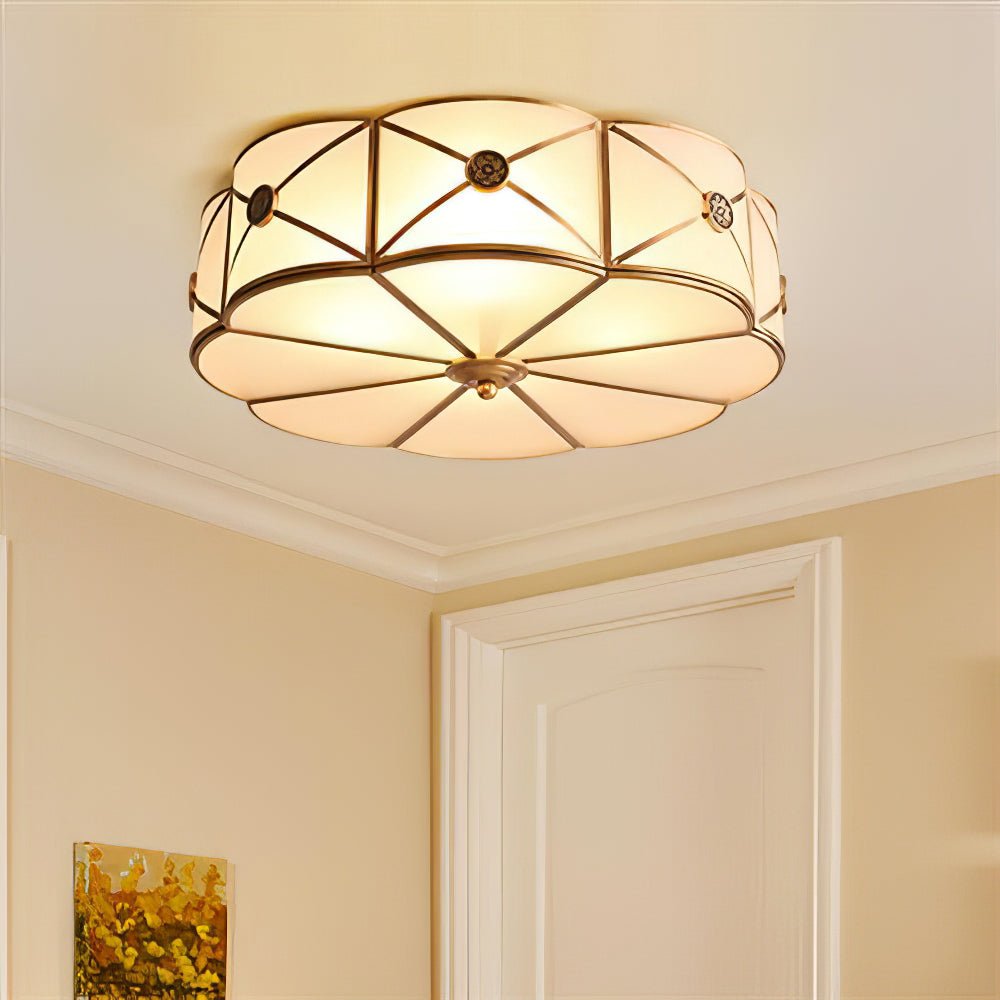 Solara Plafonnier Laiton Coquille Dépoli Classique - Neutralighting