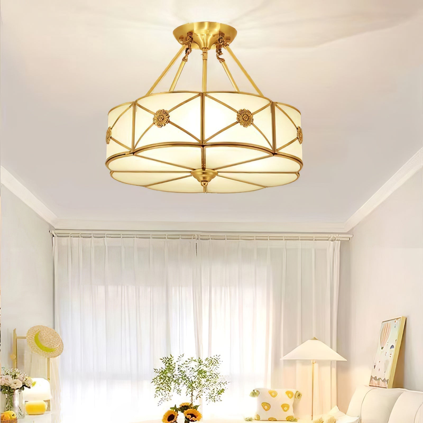Solara Plafonnier Laiton Coquille Dépoli Classique - Neutralighting
