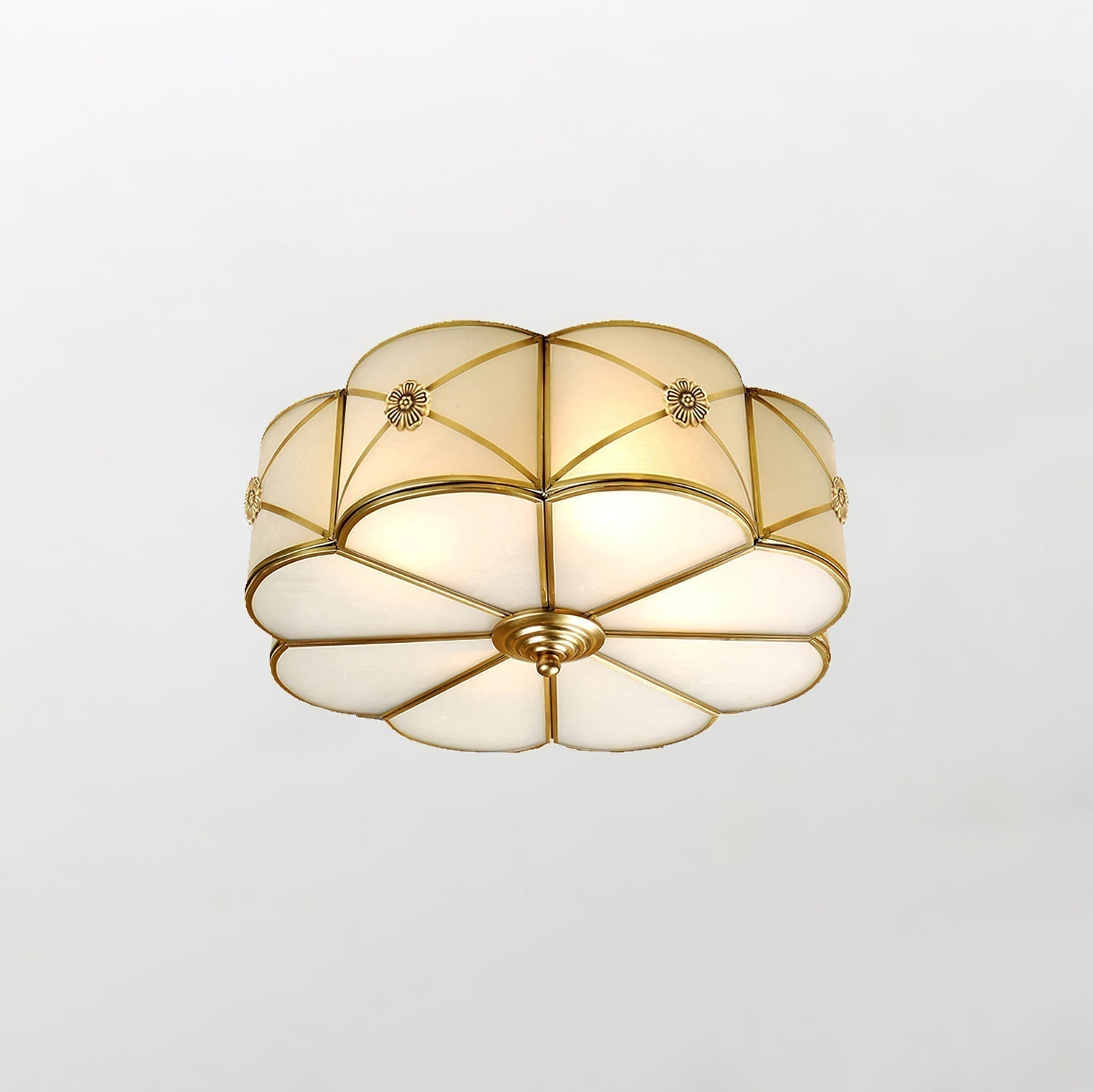 Solara Plafonnier Laiton Coquille Dépoli Classique - Neutralighting