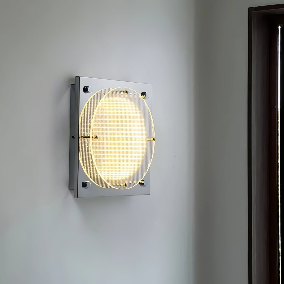 Isolora Nordic Art Bouclier Applique Murale - Neutralighting