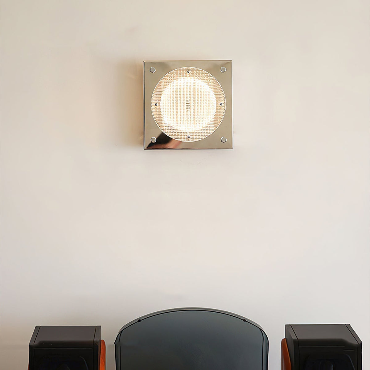 Isolora Nordic Art Bouclier Applique Murale - Neutralighting