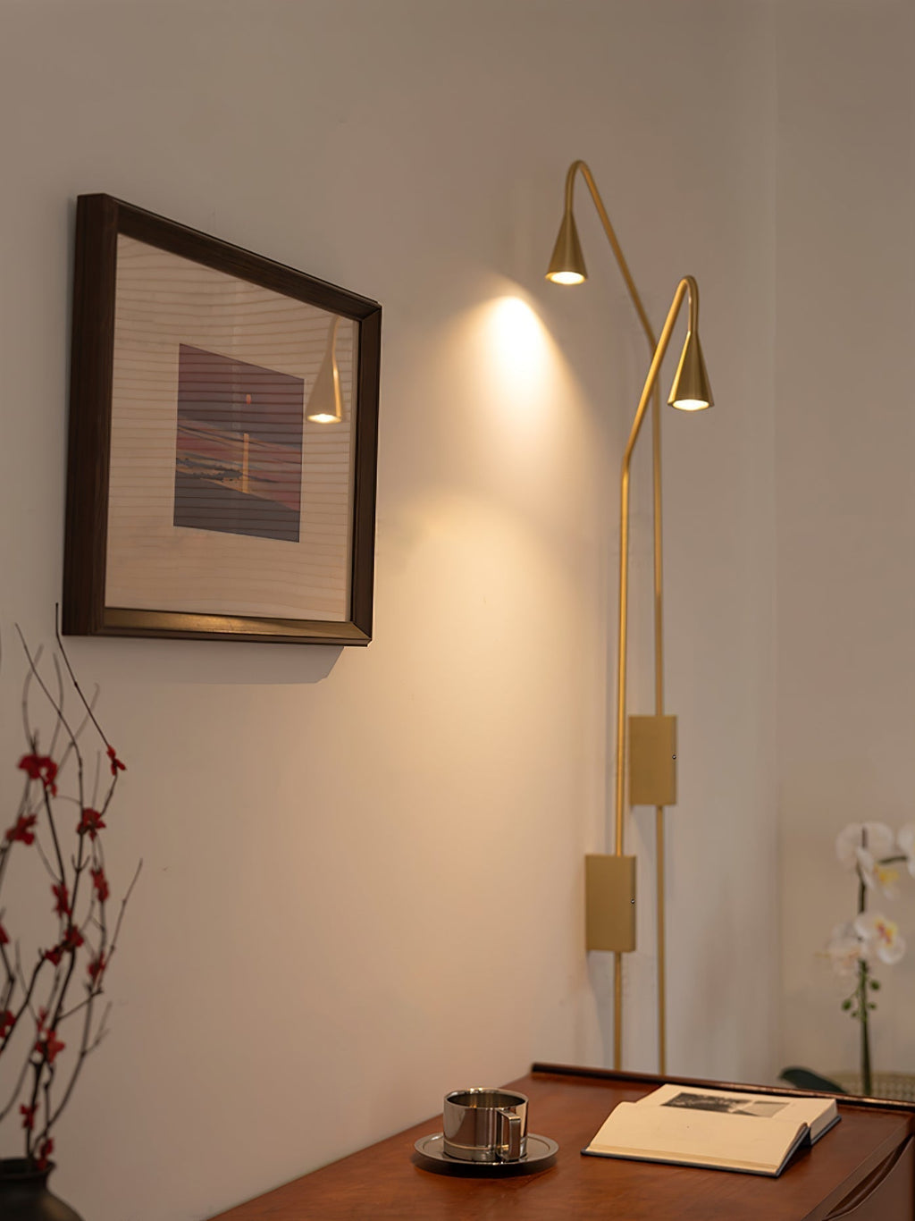 Vesolel Modern Minimalist Wall Lamp - Neutralighting